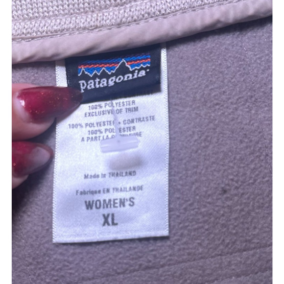 Patagonia Women’s Quilted Vest XL Beige Full Zip Fleece Lined Light Insulated - Picture 5 of 8